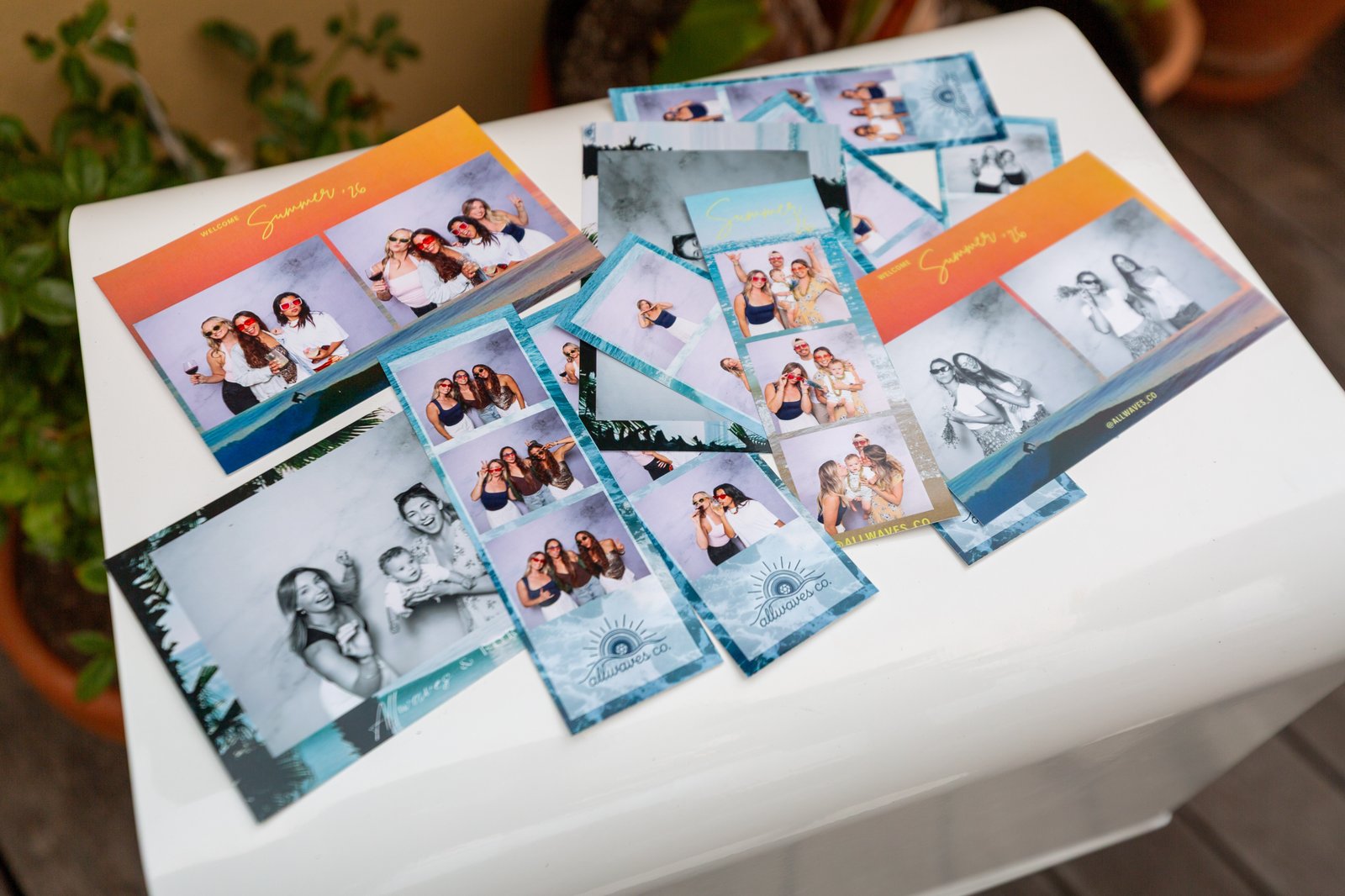 Photo strips - keepsakes from the booth